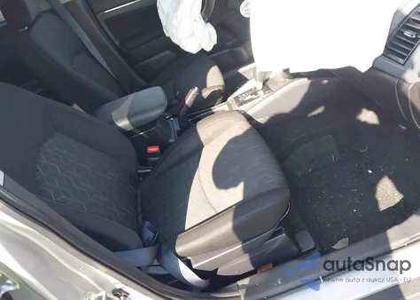 2022 Mitsubishi Outlander Sport 2.0 Le 2Wd from USA, damaged, VIN JA4APUAU0NU015598